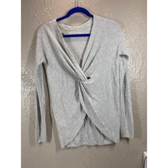 Nordstrom Halogen Twist Open Back Gray Sweater Size XS - Picture 2 of 5